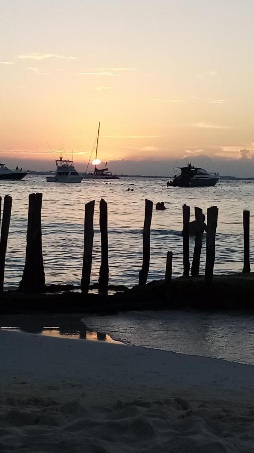 Balu Hotel Isla Mujeres Dış mekan fotoğraf